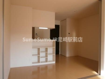 玄関　収納もある玄関です