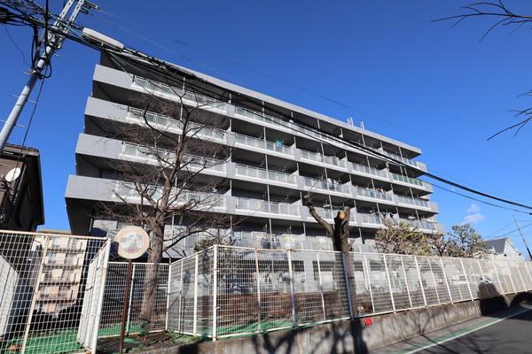 建物外観　防音性の高いマンションです。