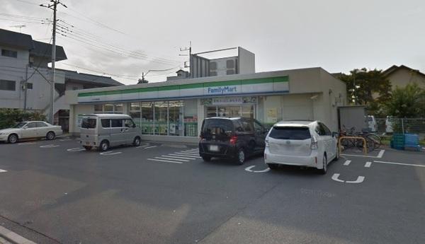 コンビニ　ファミリーマートさいたま日進町二丁目店（コンビニ）まで1263m