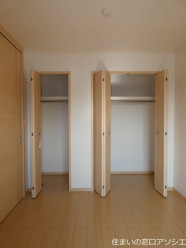 収納　クローゼット