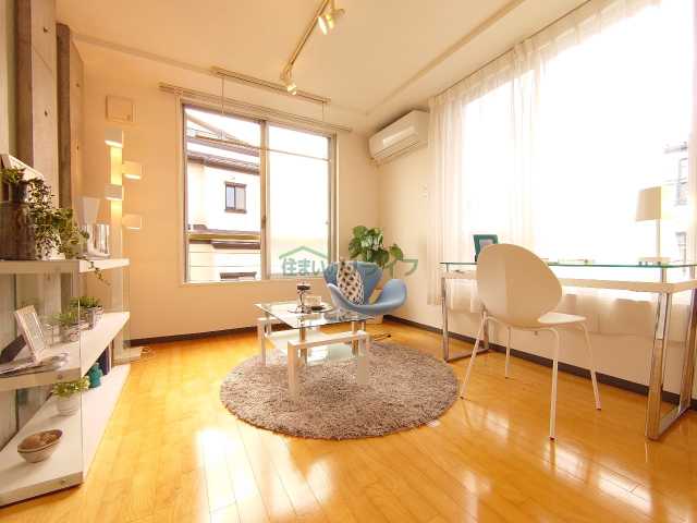 居室・リビング　リライフ下北沢店