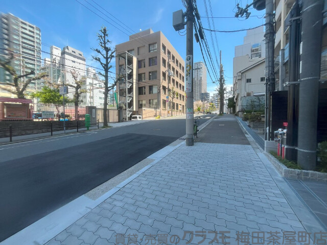 その他　周辺道路（その他）まで10m