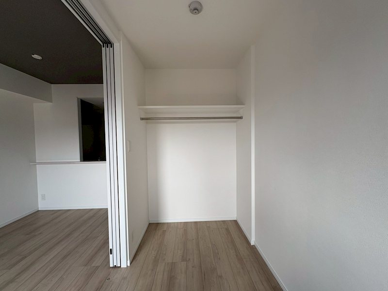 収納　別号室写真のため現況優先