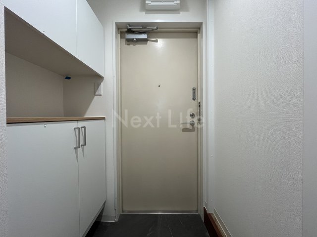 玄関　トラヴァローレ淵野辺