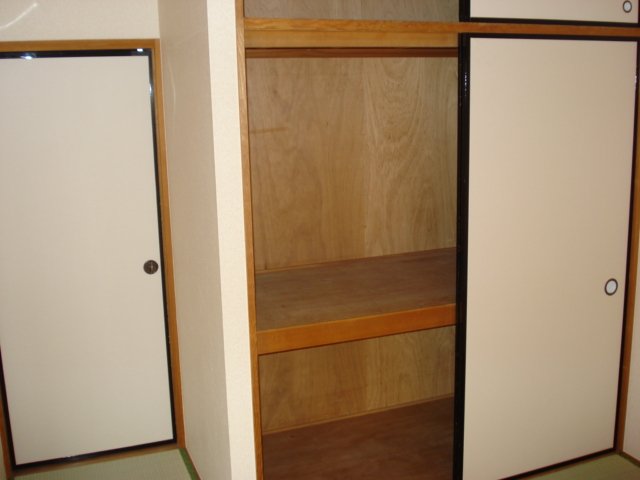 収納　押入れ（イメージ）