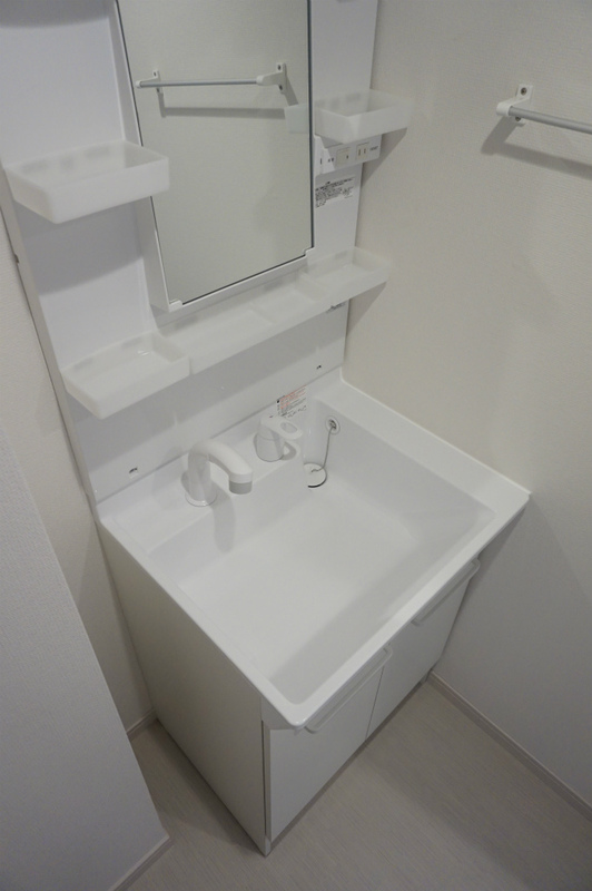 洗面設備　忙しい朝には欠かせない洗面所です