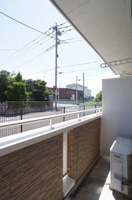 バルコニー　図面と現状に相違がある場合には現状を優先