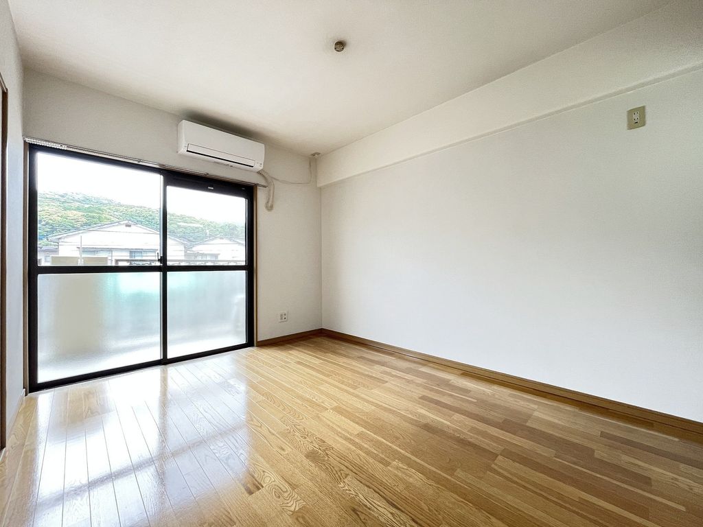 居室・リビング　※代表タイプの写真のため実際と異なる場合がございます