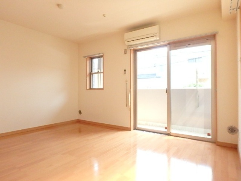 居室・リビング　図面と現状に相違がある場合には現状を優先