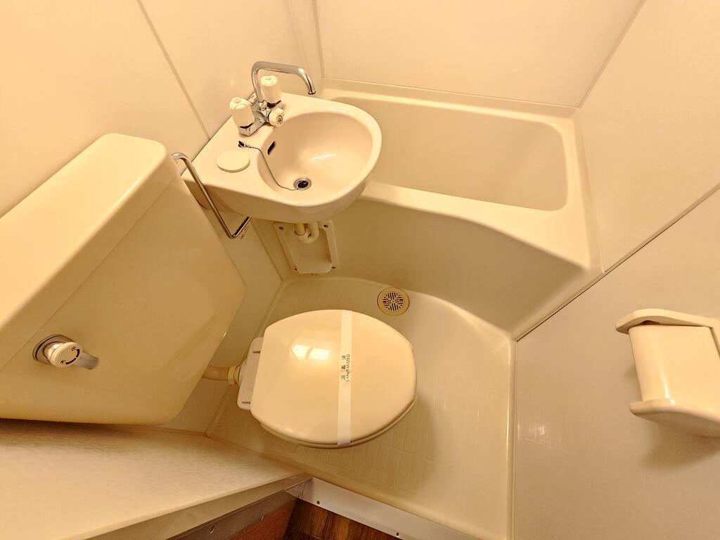 バス・シャワールーム　内装済み別号室