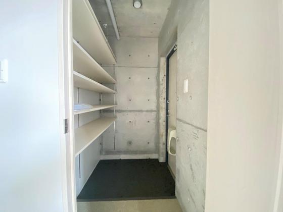 玄関　※別部屋の写真です