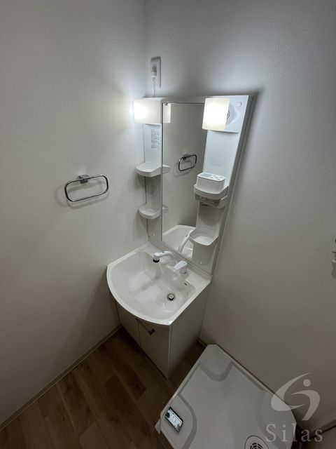 洗面設備　同仕様