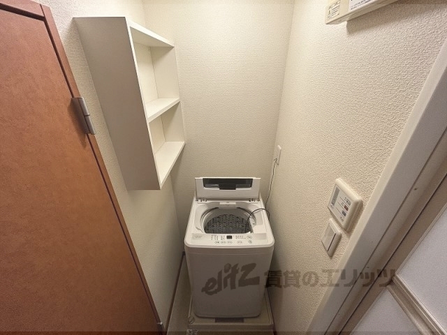 その他部屋・スペース　洗濯機置場