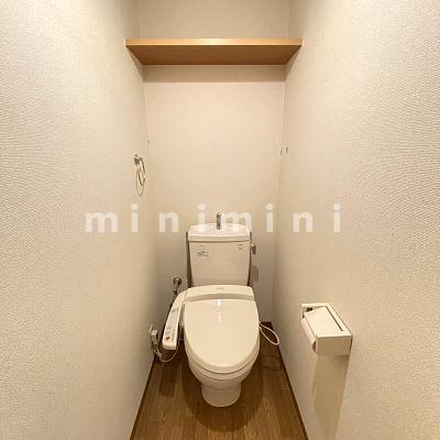 トイレ　※写真は別号室のものですので現状優先させていただきます。