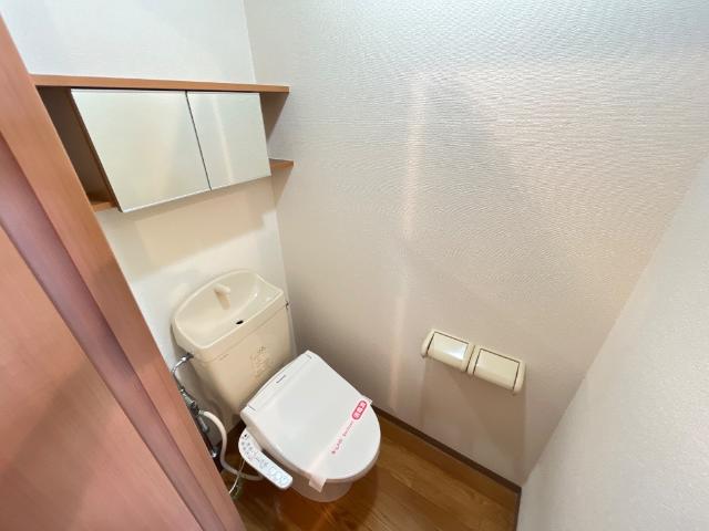 トイレ　シャワー付トイレ