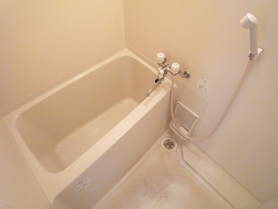 バス・シャワールーム　３点セパレート