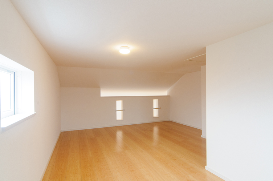 その他部屋・スペース　ロフトへは通常の階段でラクラク