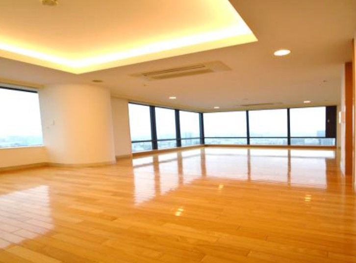 居室・リビング　内観1