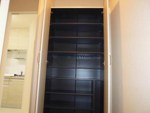 収納　同型タイプ