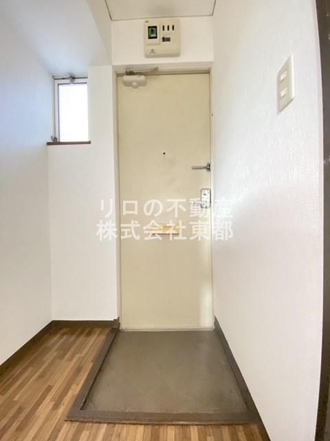 玄関　すっきりシンプルな玄関スペースです！