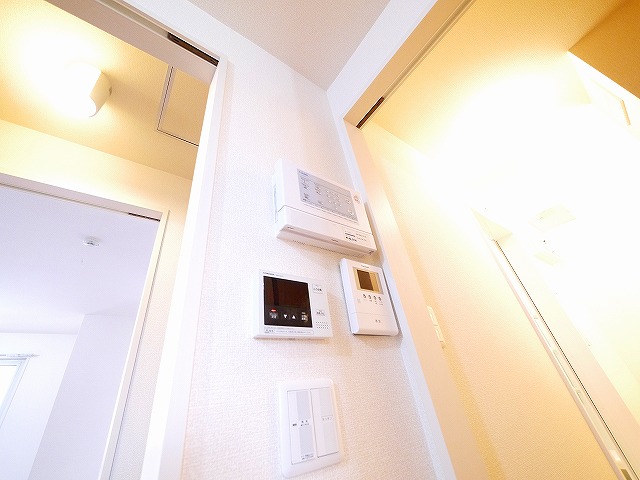 セキュリティ　モニターホン付きで安心ですね