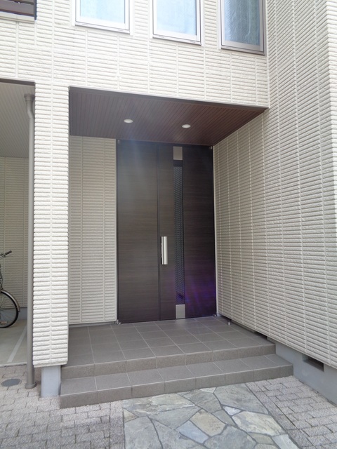 エントランス　オートロック付きマンション