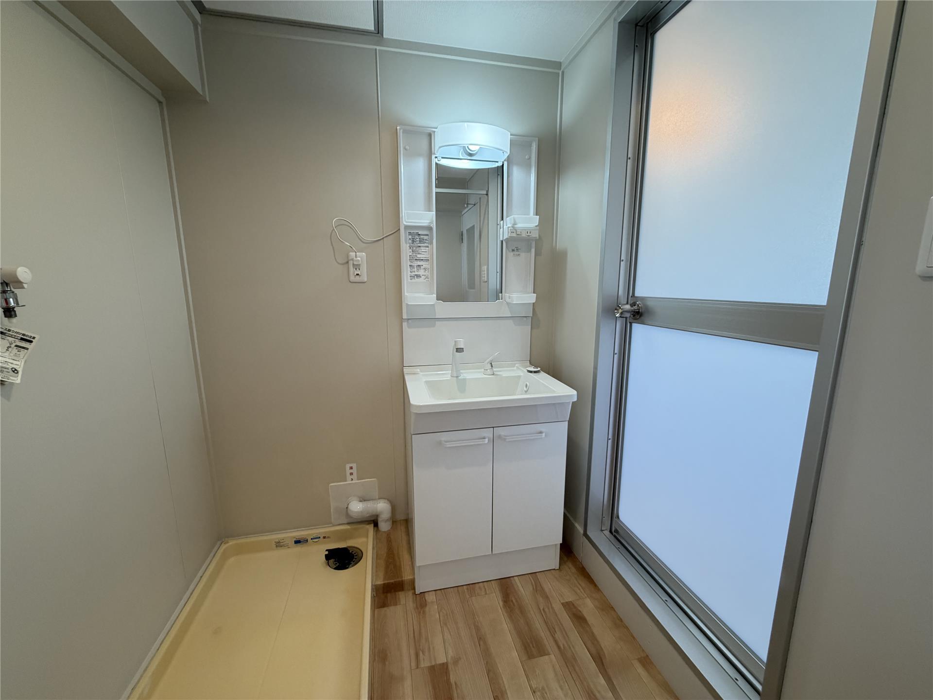 洗面設備　洗面化粧台