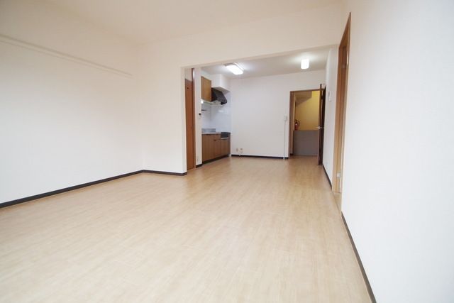 その他　★大きいきれいなお部屋です★