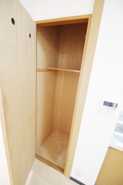 収納　★便利な収納です★