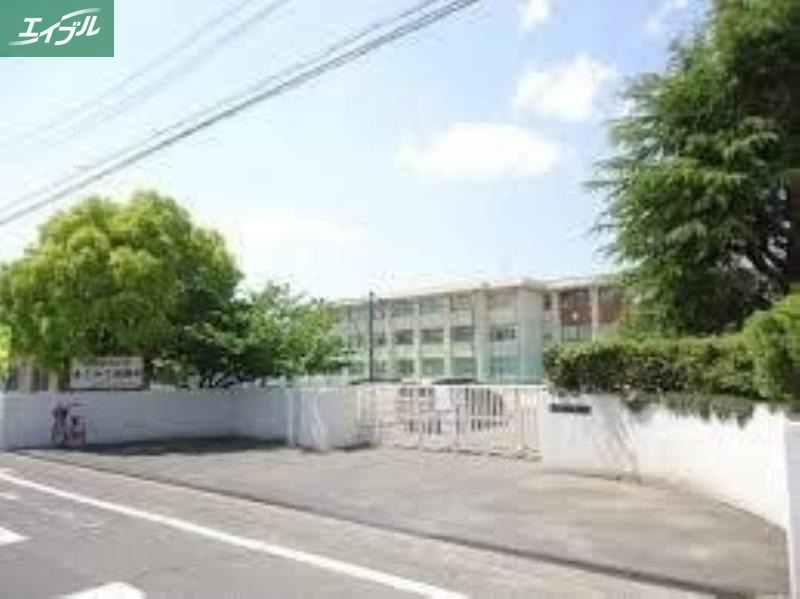 中学校　岡山市立吉備中学校（中学校）まで1820m