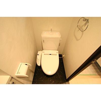 トイレ　ウォシュレット