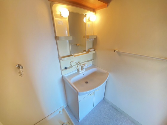 洗面設備　洗髪洗面化粧台