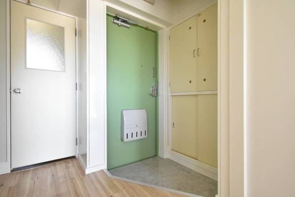 玄関　ビレッジハウスの同一物件・同一タイプの間取りの写真です