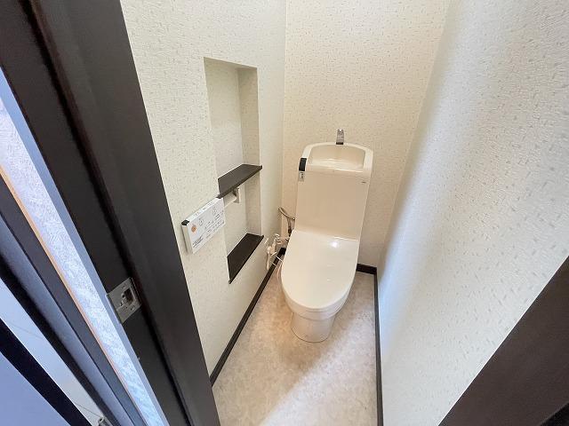 トイレ　トイレ