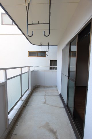 バルコニー　参考写真です。現況優先。