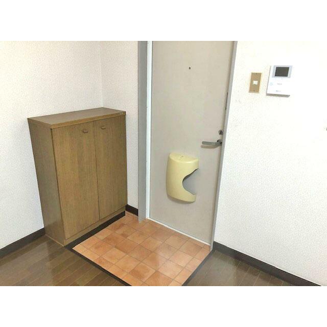 玄関　※前回募集時の写真になります