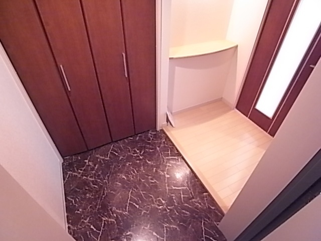 玄関　玄関スペース