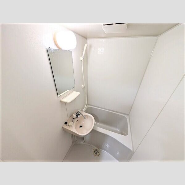 バス・シャワールーム　浴室