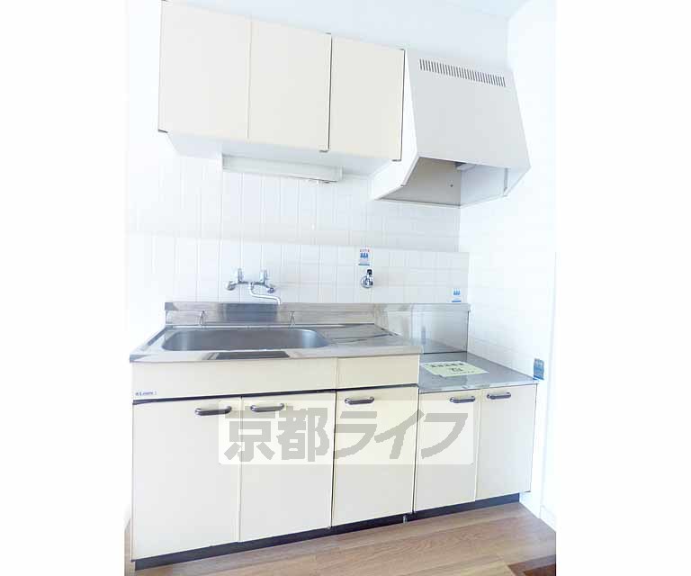 キッチン　キッチンです。