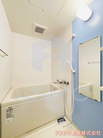 バス・シャワールーム　同マンション別部屋　参考写真