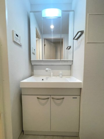 洗面設備　詳細は、RISUMO江坂本店→06-6155-7137まで♪