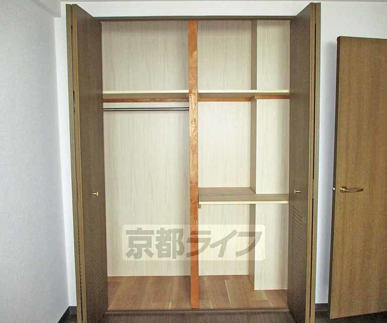 収納　寝室に是非・