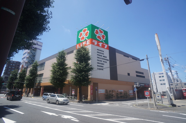 スーパー　ライフ（スーパー）まで411m