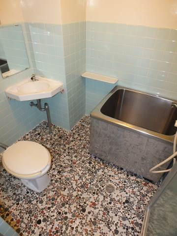 バス・シャワールーム