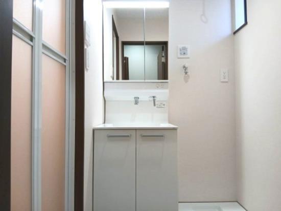 洗面設備　洗髪洗面化粧台