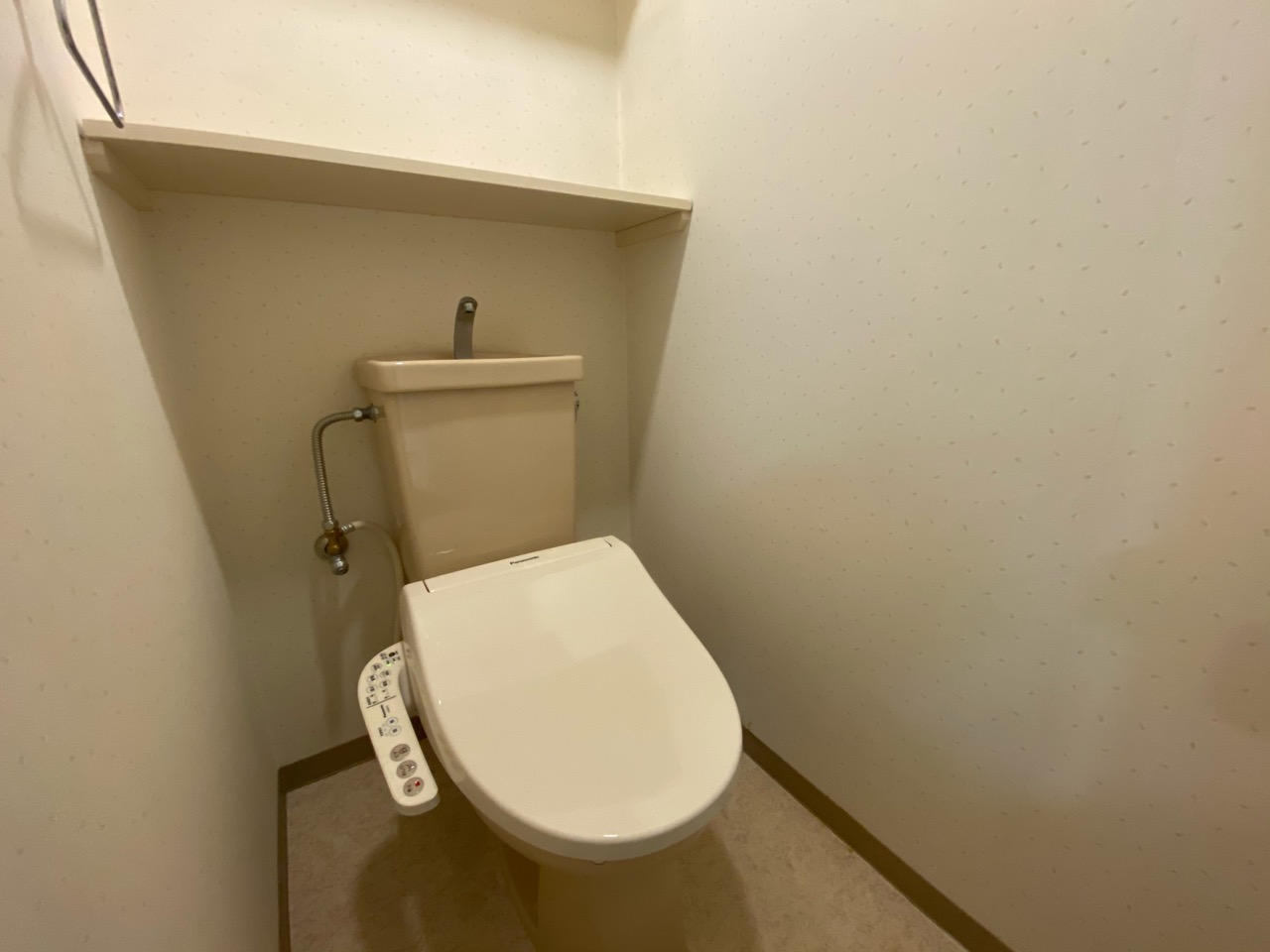 トイレ　温水洗浄便座付きでおすすめ！