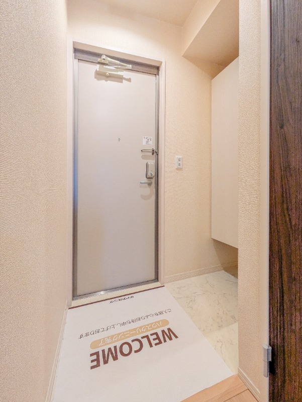 玄関　図面と現状に相違がある場合には現状を優先