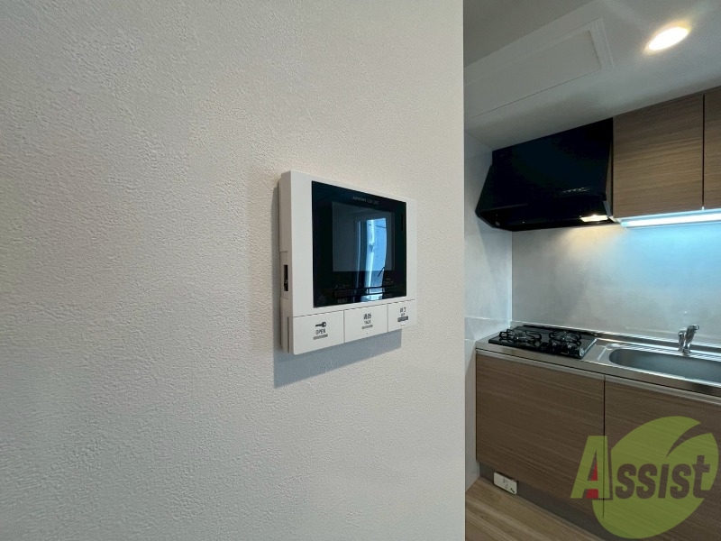 セキュリティ　ＴＶモニター付インターホンです。来客者の顔が見えるので安心！