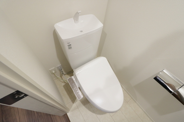 トイレ　２０１・トイレ