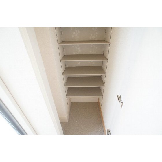 玄関　シューズクロークあり